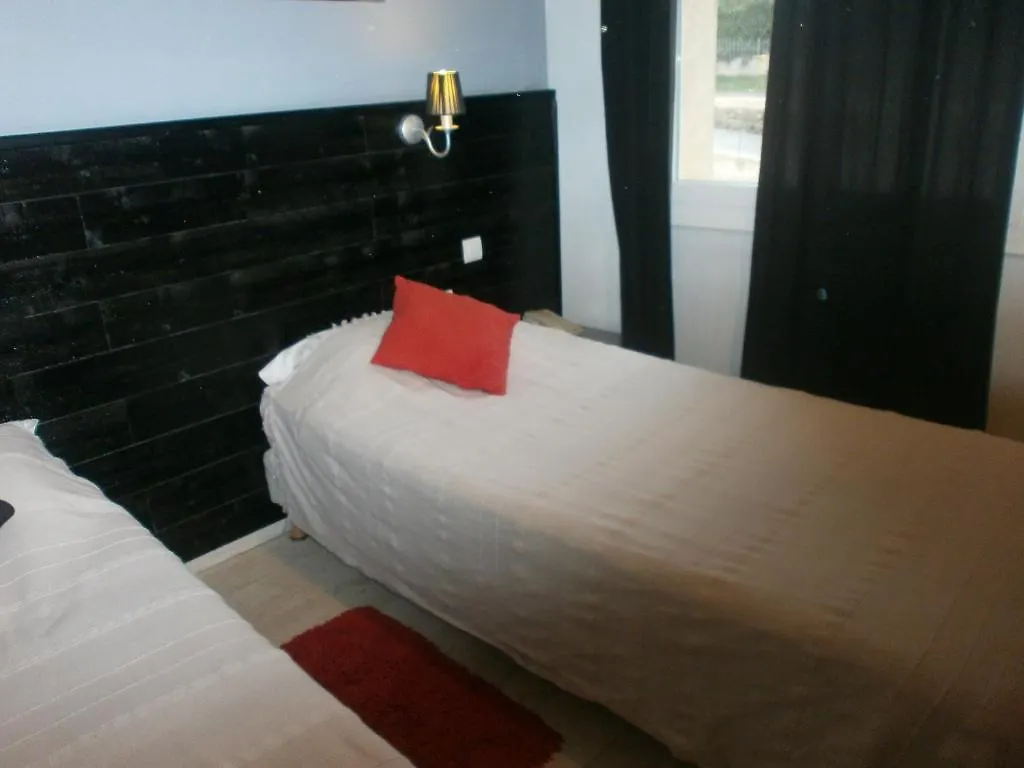Hotel Restaurant Le Moulin De La Foux 德拉吉尼昂